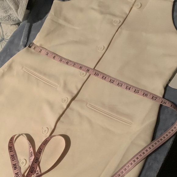 STAUD
UNA Tailored
Midi Dress
Size Large
Color Ecru - Picture 9 of 11